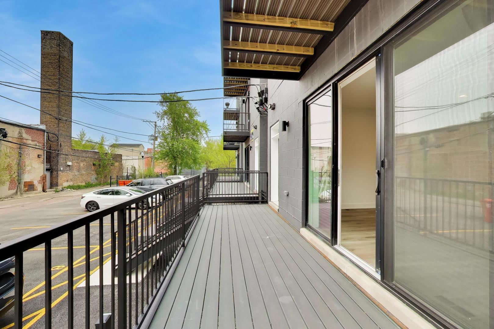3950 South Indiana Avenue, Unit 1R Chicago, IL 60653 - Photo 14 of 27