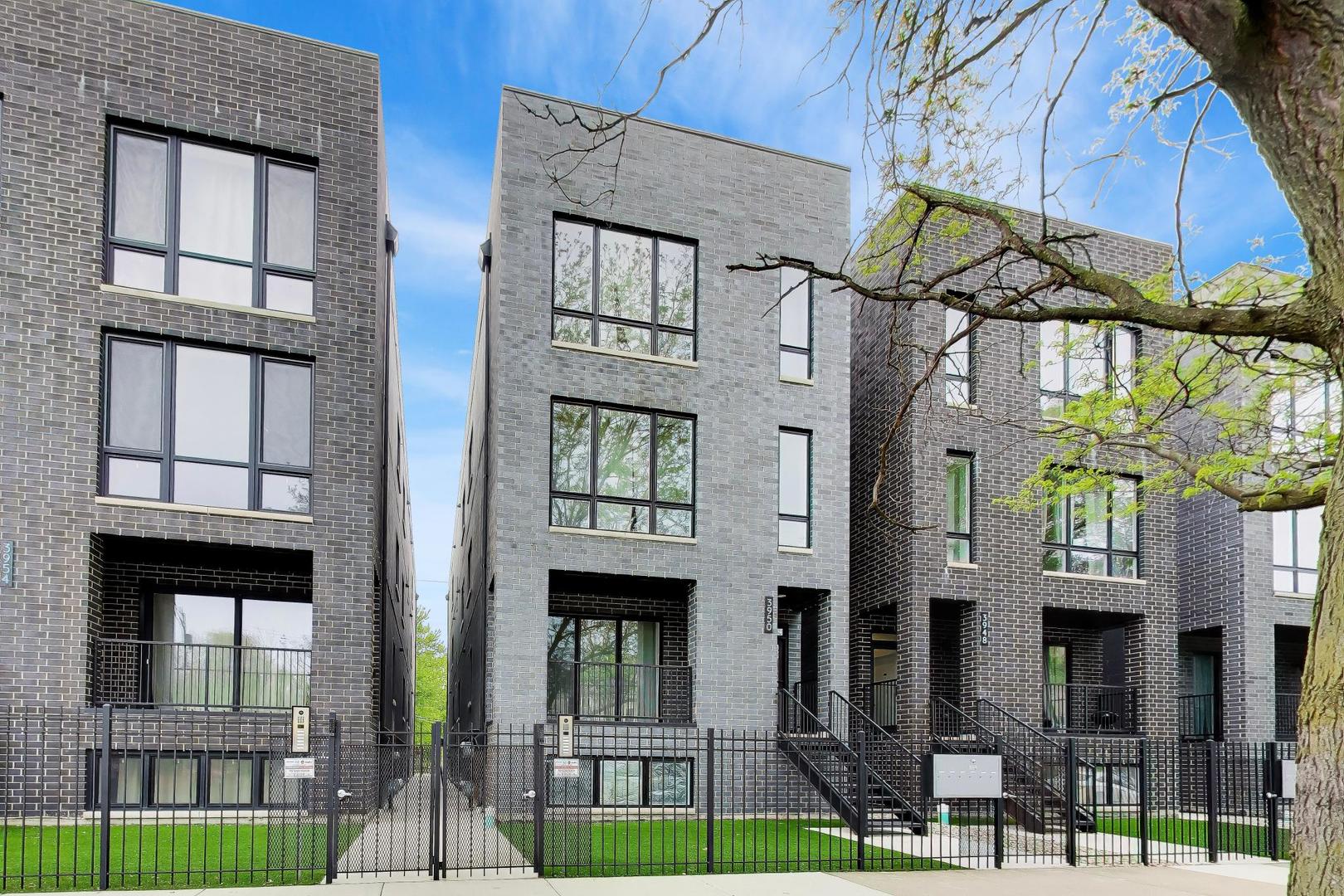3950 South Indiana Avenue, Unit 1R Chicago, IL 60653 - Photo 2 of 27