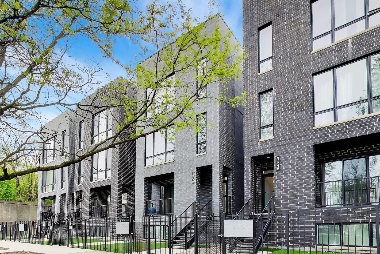 3950 South Indiana Avenue, Unit 1R Chicago, IL 60653 - Photo 3 of 27
