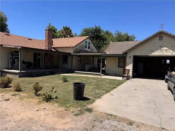 $1,200,000 | 8576 Olive Avenue, Winton, CA 95388