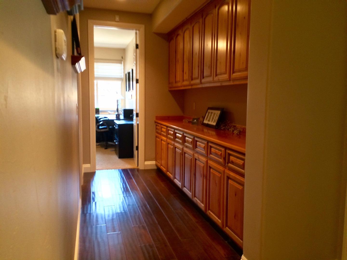 5692 Mesa Road Gilroy, CA 95020 - Photo 17 of 39 Gallery Image 17