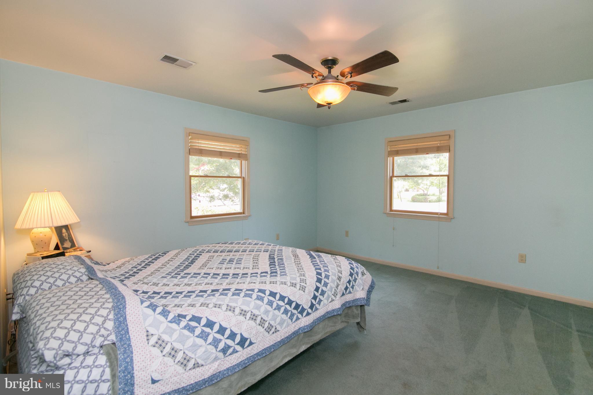 Bedroom (Master)