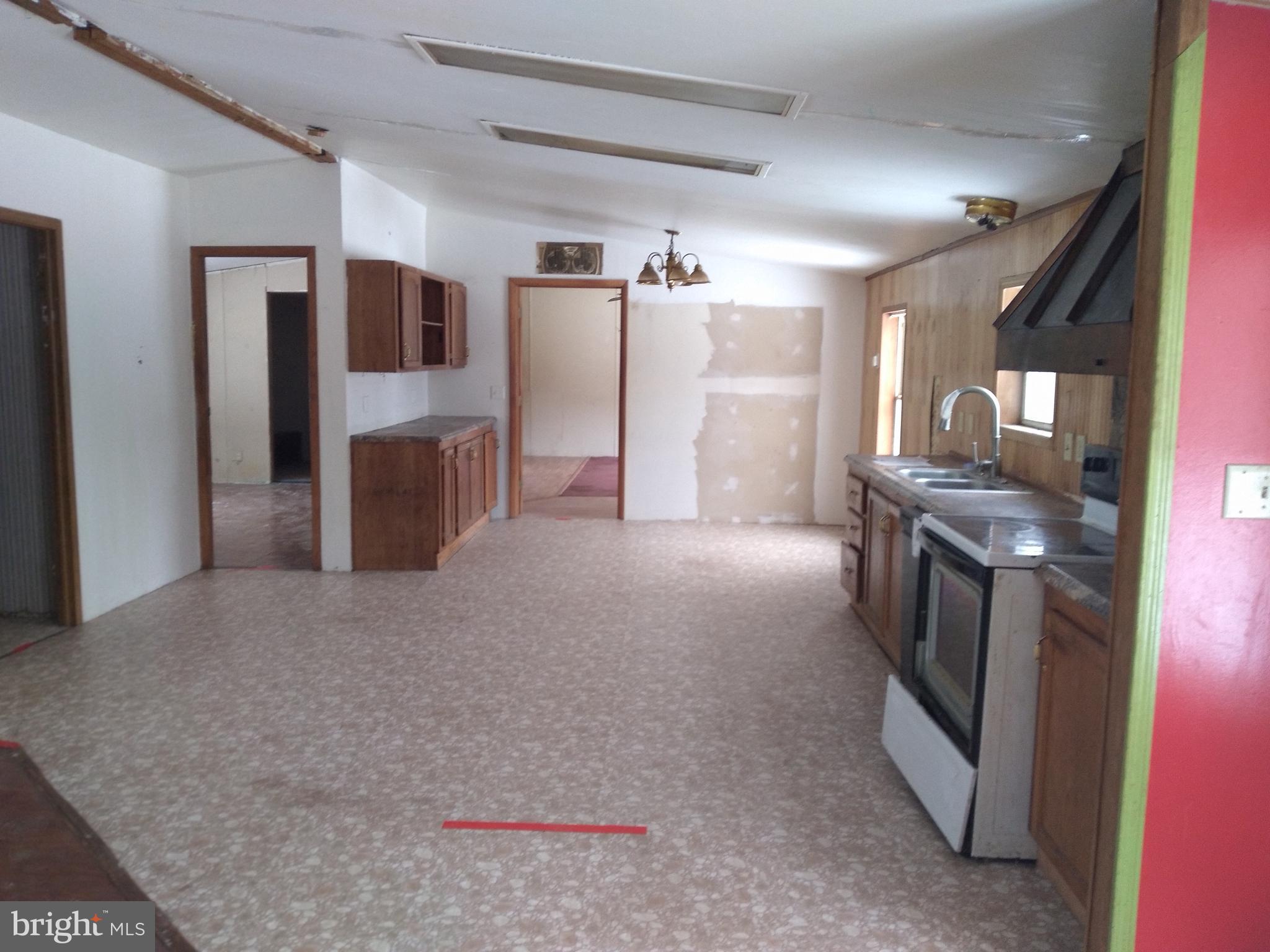 400 East Spring Valley Road Dillsburg, PA 17019 - Photo 3 of 17