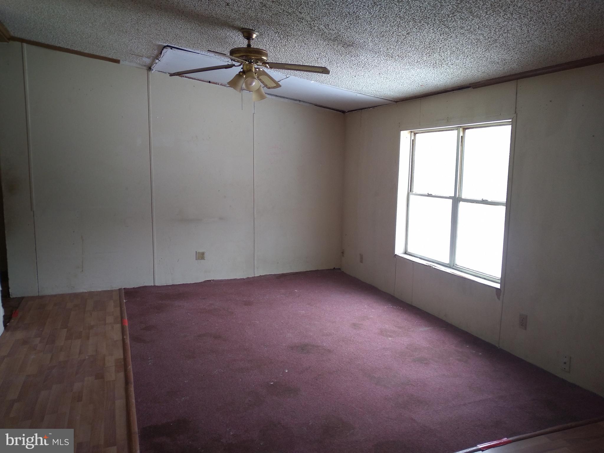 400 East Spring Valley Road Dillsburg, PA 17019 - Photo 5 of 17