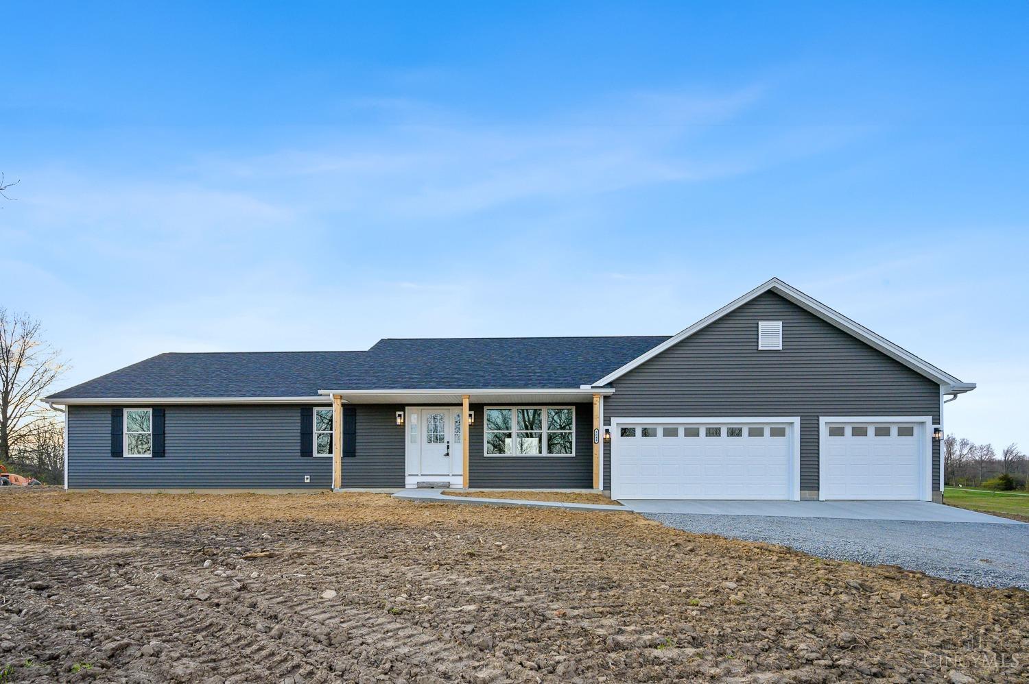 1644 Pratt Road Blanchester, OH 45107 - Photo 2 of 37 Gallery Image 2