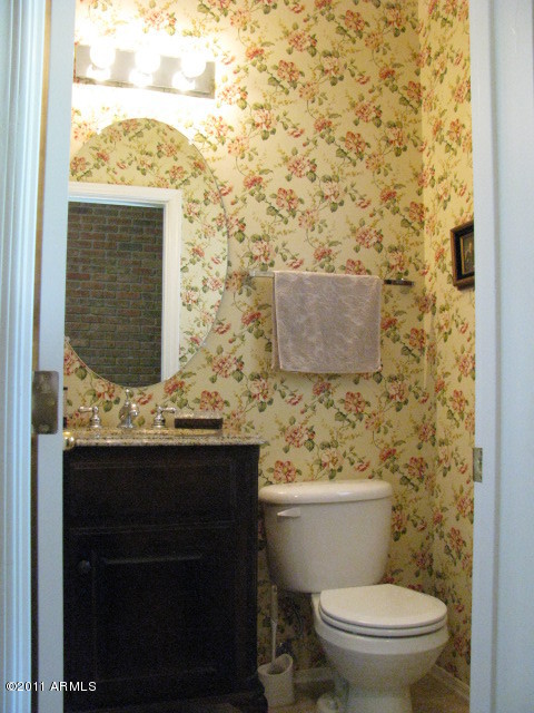 17156 West Rimrock Street Surprise, AZ 85388 - Photo 7 of 18 Bathroom 1