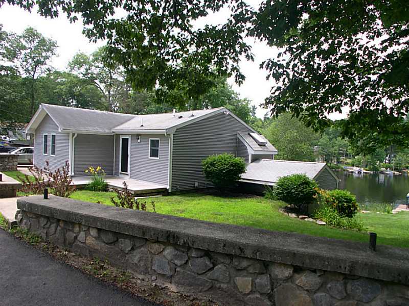 160 Echo Road Glocester, RI 02814 - Photo 4 of 25 Exterior Front.