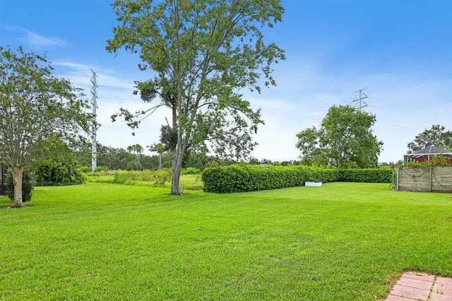 $1,950 | 6346 Silver Oaks Drive, Zephyrhills, FL 33542