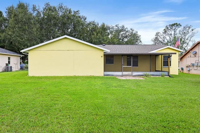 $1,950 | 6346 Silver Oaks Drive, Zephyrhills, FL 33542