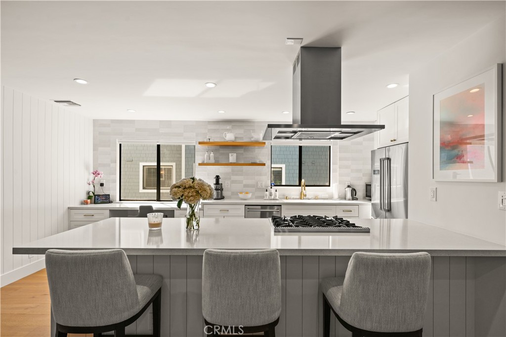 3716 Vía Dolce Marina del Rey, CA 90292 - Photo 12 of 55