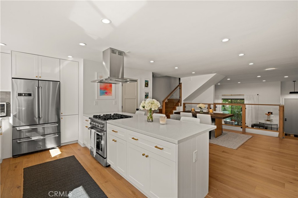 3716 Vía Dolce Marina del Rey, CA 90292 - Photo 16 of 55