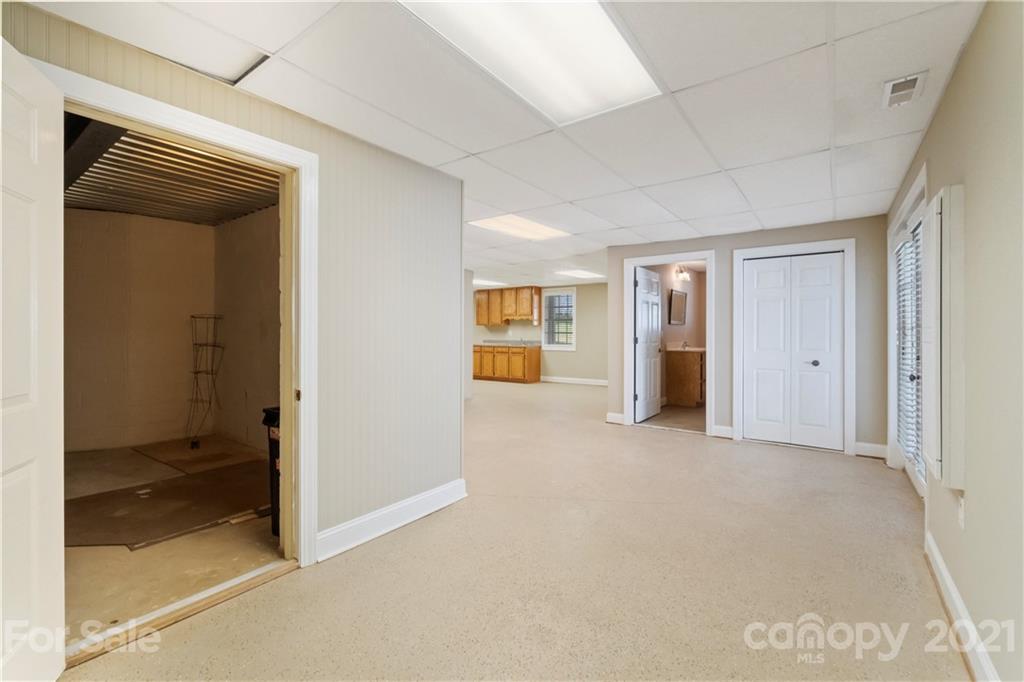 1466 Victorian Hills Circle Conover, NC 28613 - Photo 22 of 40