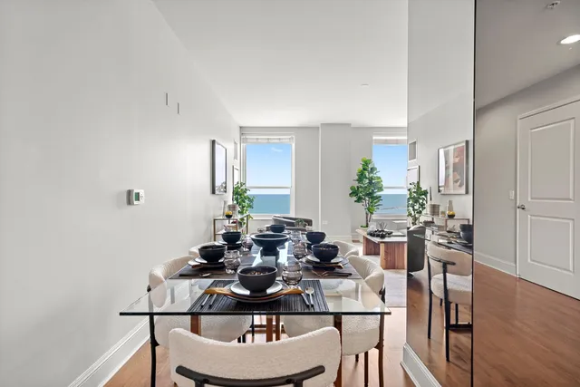 $1,284,000 | 850 North Lake Shore Drive, Unit 1905, Chicago, IL 60611