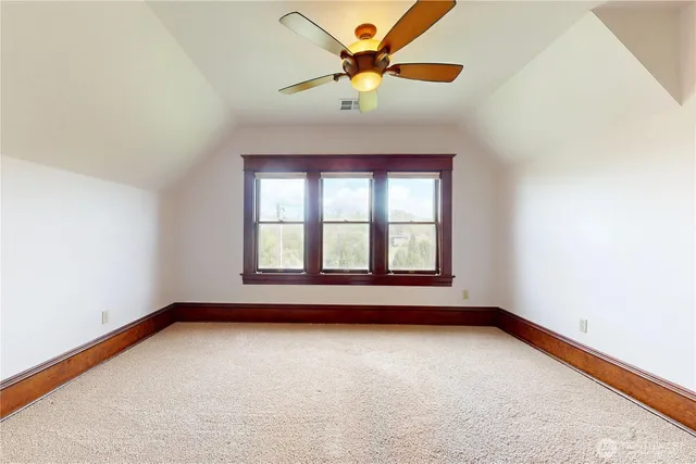 $829,000 | 633 Lower Hogeye Road, Waitsburg, WA 99361