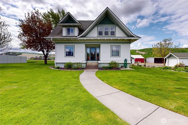 $829,000 | 633 Lower Hogeye Road, Waitsburg, WA 99361