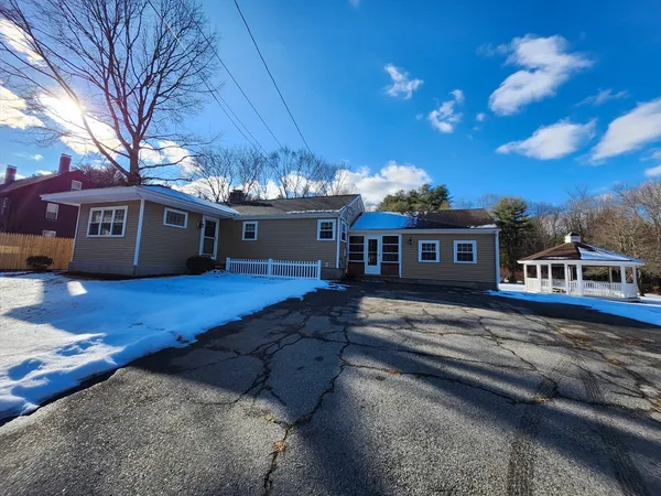 $479,900 | 16 Hough Road, Sutton, MA 01590