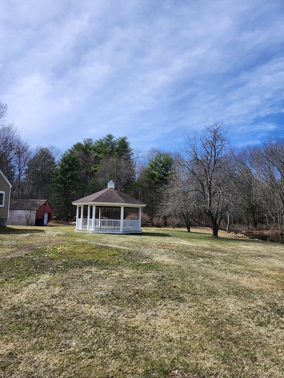 16 Hough Road Sutton, MA 01590 - Photo 4 of 42