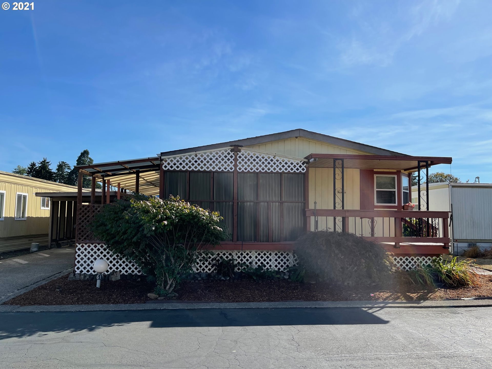 2150 Laura Street, Unit 61 Springfield, OR 97477 - Photo 1 of 24 front view of a house