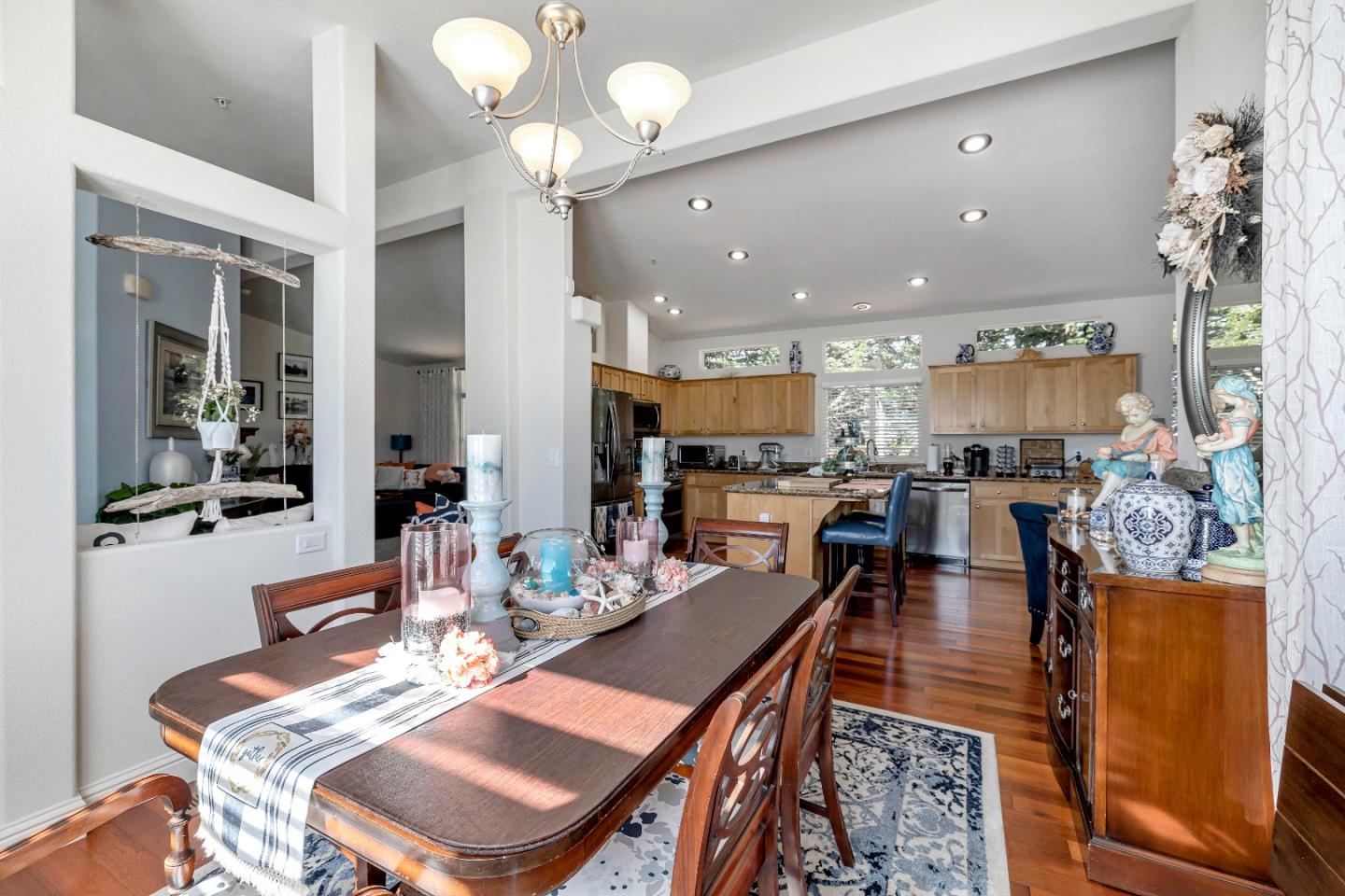 552 Filbert Street Half Moon Bay, CA 94019 - Photo 13 of 34 a view of a dining room and livingroom view