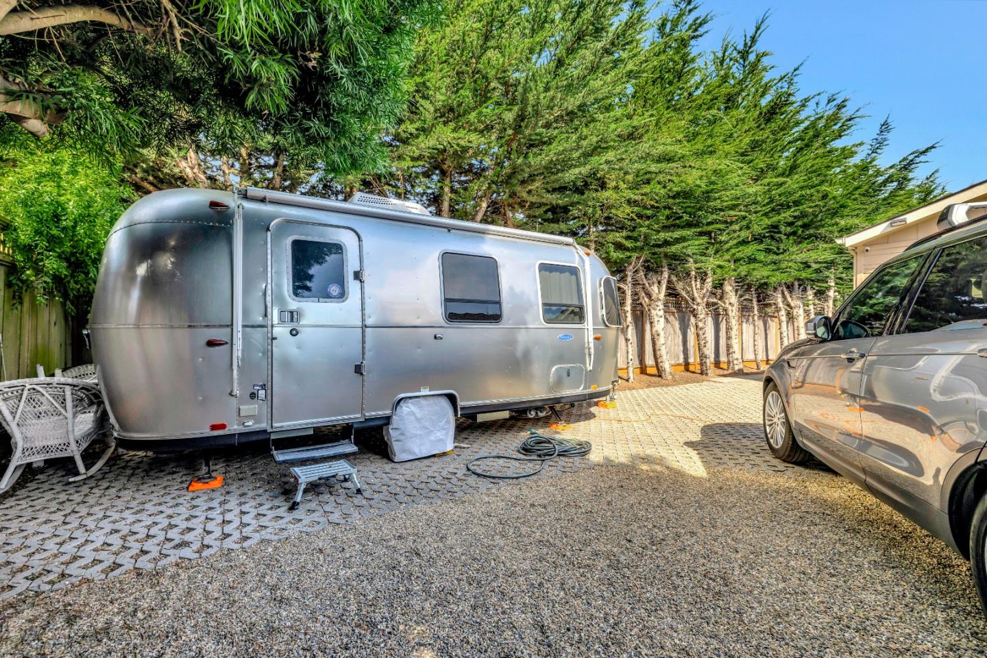 552 Filbert Street Half Moon Bay, CA 94019 - Photo 31 of 34 a view of a chair and table in the back yard