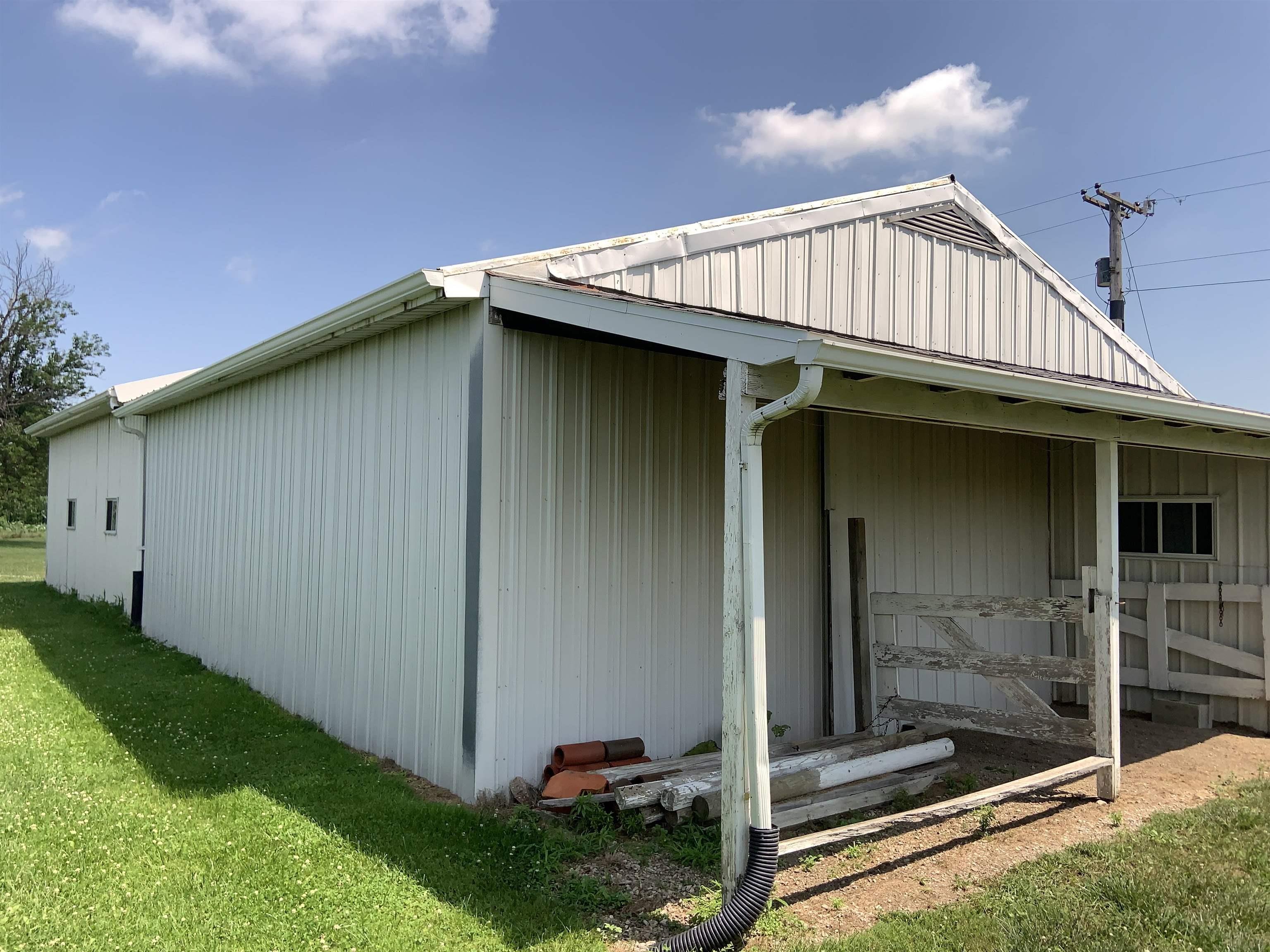 14532 State Line Road Monroeville, IN 46773 - Photo 22 of 27