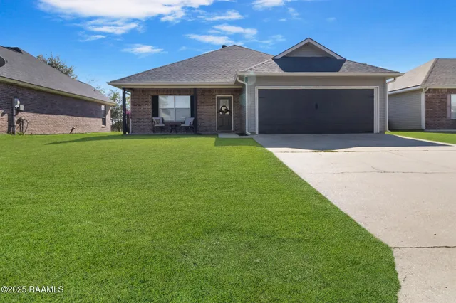 $210,000 | 118 Ocho Rios Lane, Scott, LA 70583