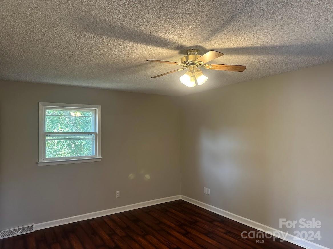 305 Johnstone Road Cleveland, NC 27013 - Photo 12 of 28 Gallery Image 12