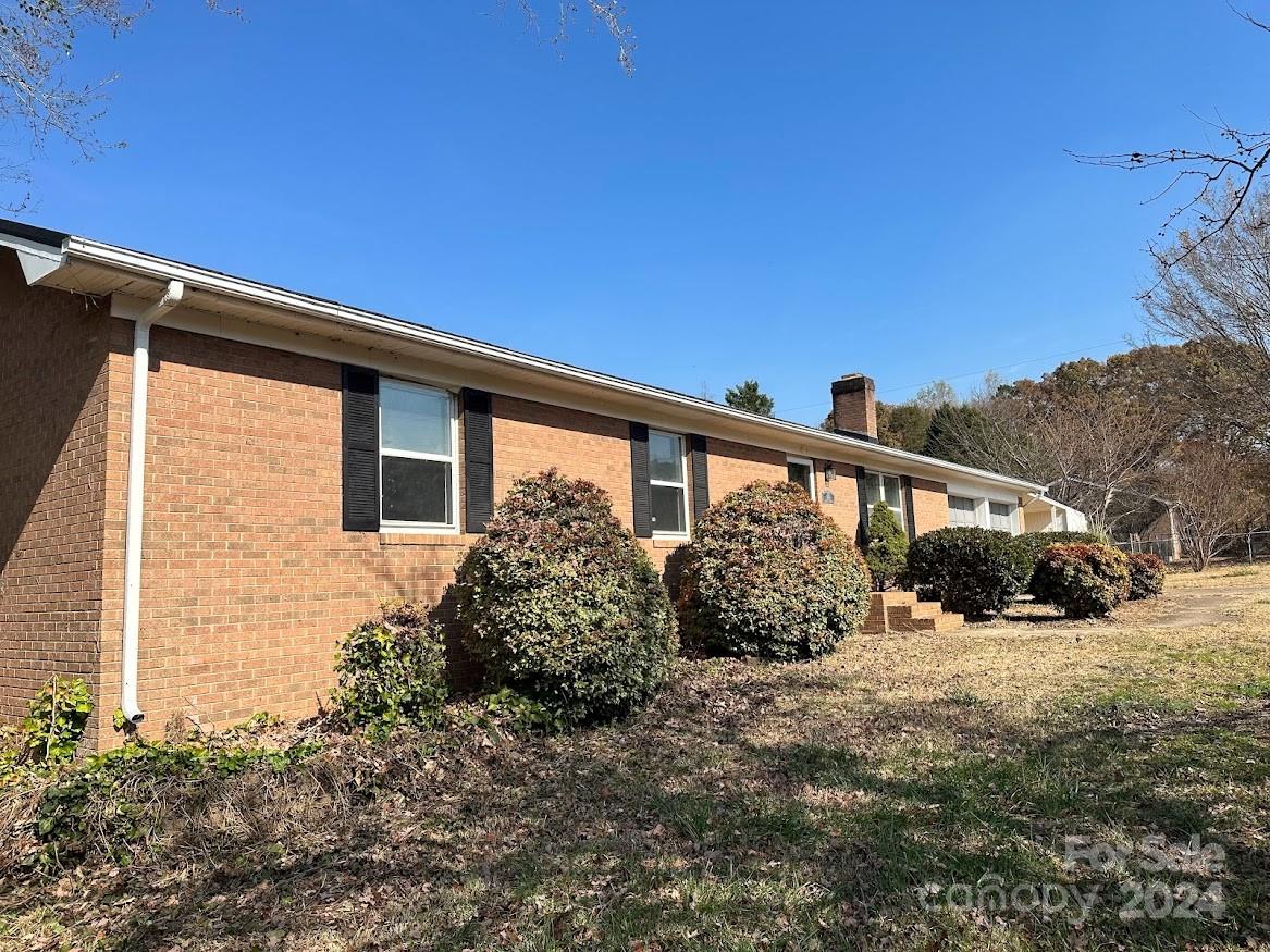 305 Johnstone Road Cleveland, NC 27013 - Photo 2 of 28 Gallery Image 2