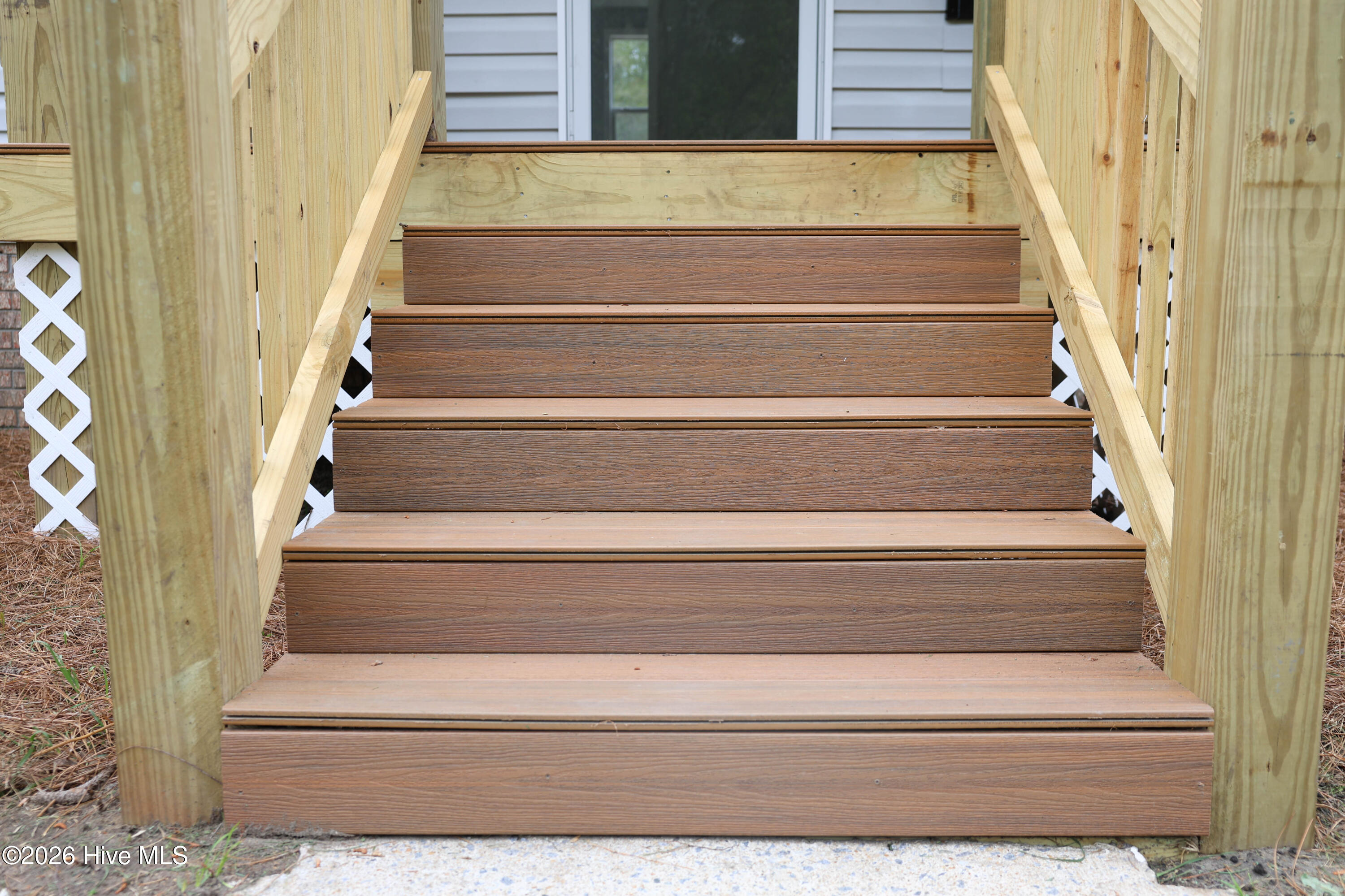 590 Luther Banks Road Richlands, NC 28574 - Photo 7 of 45 scholar-16