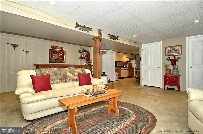 40 Ches Haven Road Earleville, MD 21919 - Photo 3 of 28 Family Room