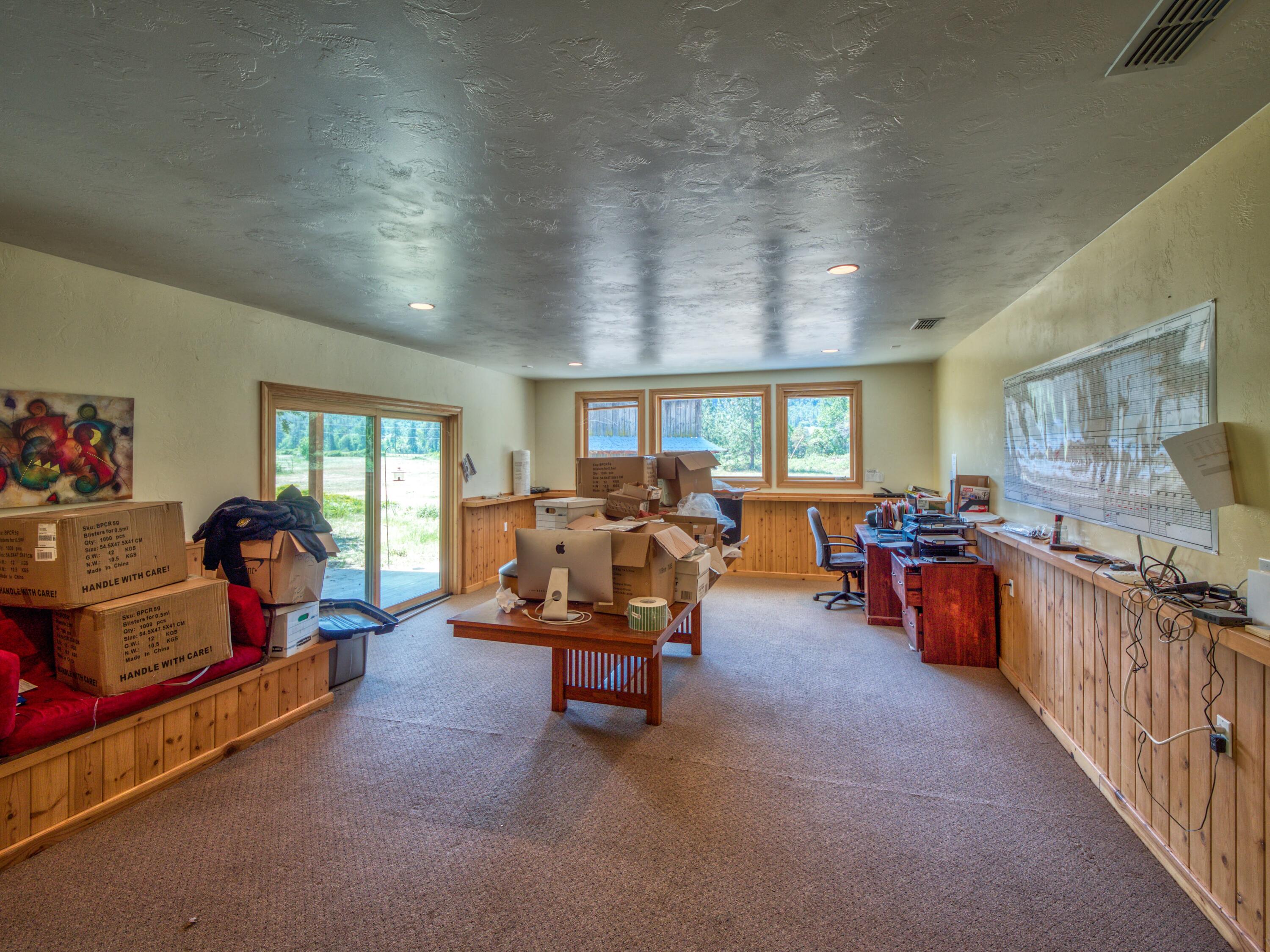 17777 North Applegate Road Grants Pass, OR 97527 - Photo 34 of 104 Office 1c