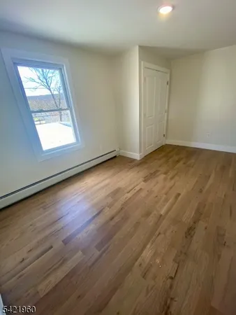 $2,900 | 323 Rutherford Avenue, Unit 1, Franklin, NJ 07416