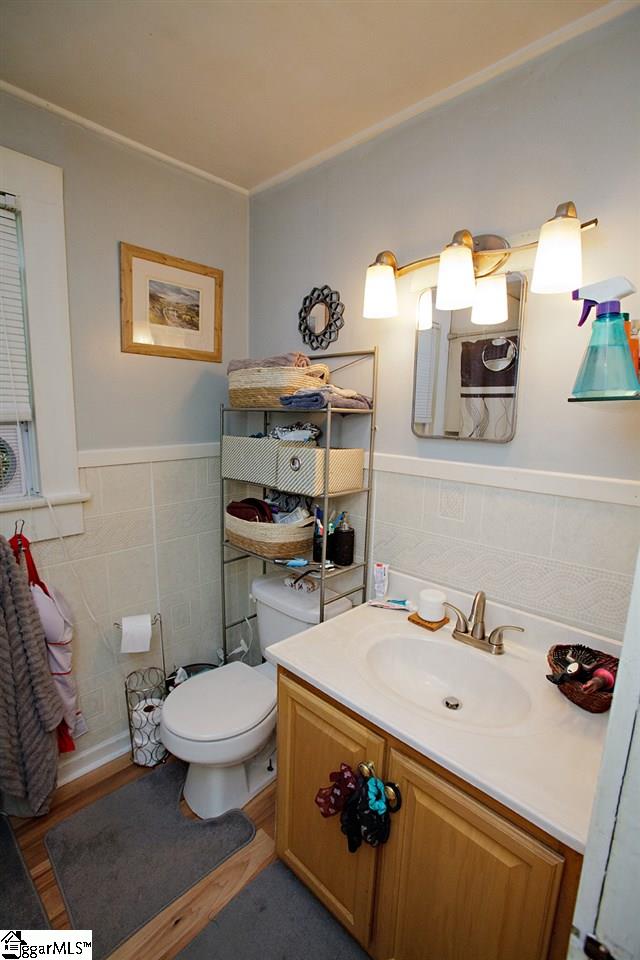 204 Rhett Street Greer, SC 29651 - Photo 5 of 10 Gallery Image 5