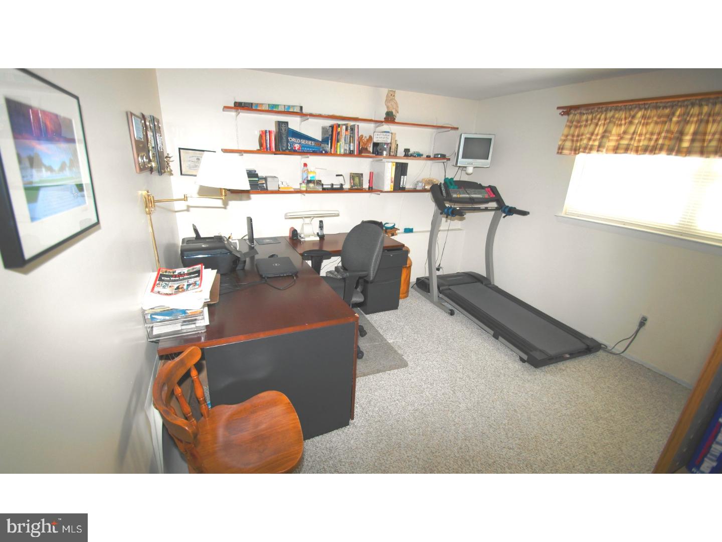 1767 Bunkerhill Road Southampton, PA 18966 - Photo 16 of 20 Office / Study