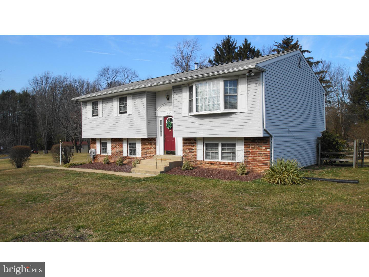 1767 Bunkerhill Road Southampton, PA 18966 - Photo 2 of 20 Gallery Image 2
