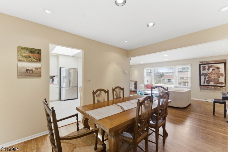 11 Pilgrim Way Wayne, NJ 07470 - Photo 9 of 49