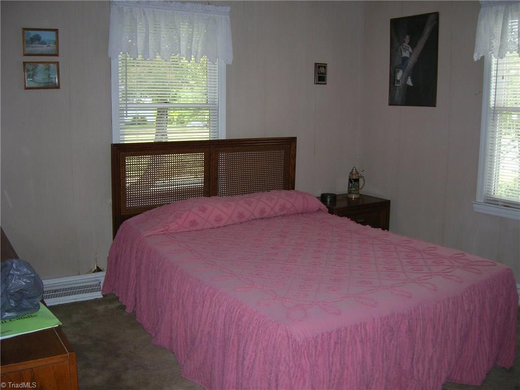 624 East Springfield Road High Point, NC 27263 - Photo 14 of 14 Gallery Image 14
