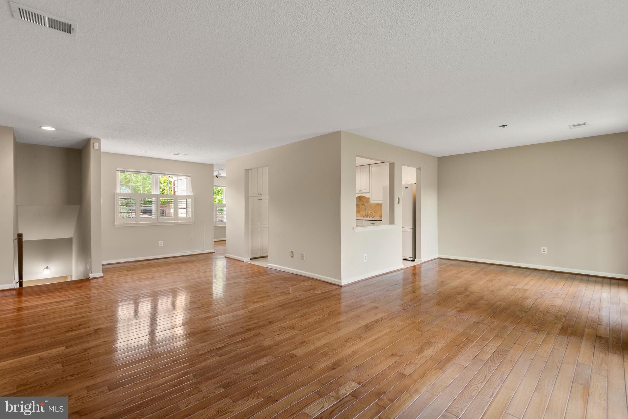 36 Witherspoon Court, Unit 133 Chesterbrook, PA 19087 - Photo 7 of 25