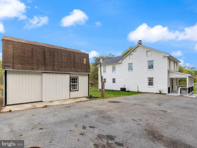 $465,000 | 8109 Old Hagerstown Road, Middletown, MD 21769