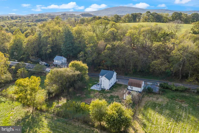 $465,000 | 8109 Old Hagerstown Road, Middletown, MD 21769