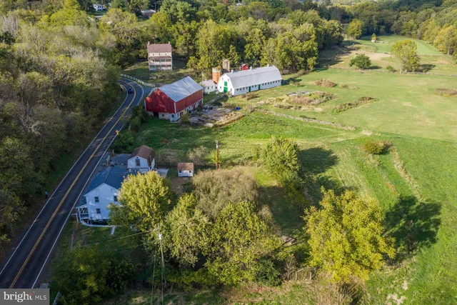 $458,000 | 8109 Old Hagerstown Road, Middletown, MD 21769