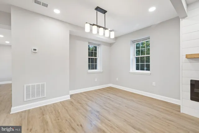 $465,000 | 8109 Old Hagerstown Road, Middletown, MD 21769