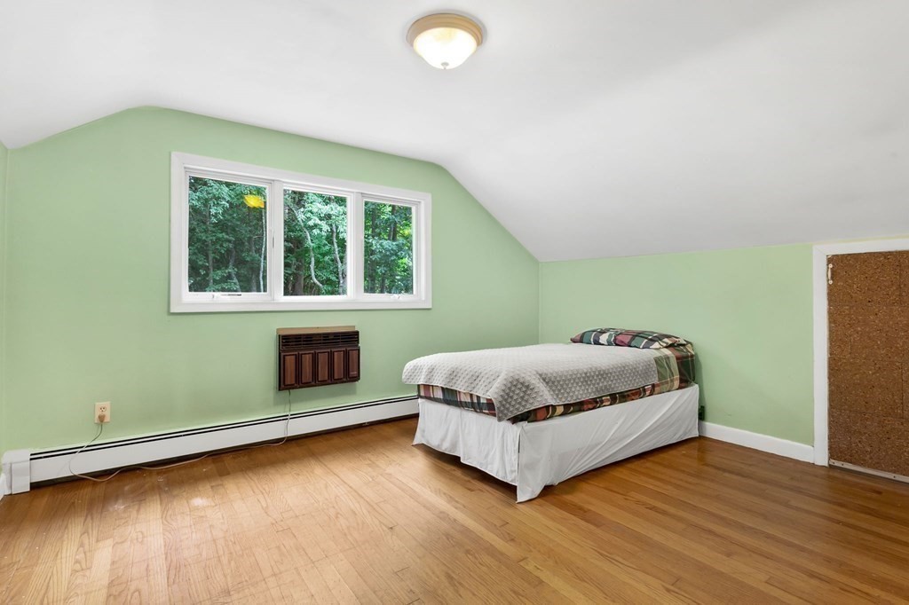 1689 Great Pond Road North Andover, MA 01845 - Photo 18 of 31 Gallery Image 18