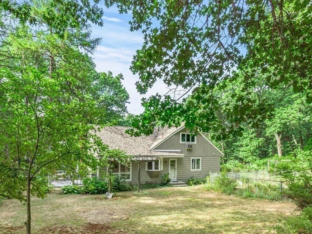 1689 Great Pond Road North Andover, MA 01845 - Photo 28 of 31 Gallery Image 28