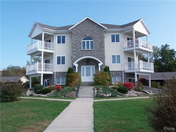 $299,000 | 18 Dockside Drive, Morristown, NY 13664