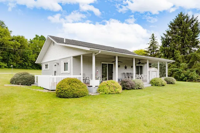 $420,000 | 9093 North Arrowhead Shores Road, Edgerton, WI 53534