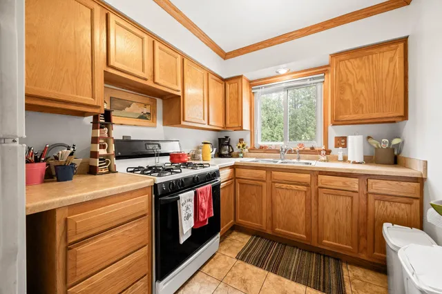 $420,000 | 9093 North Arrowhead Shores Road, Edgerton, WI 53534