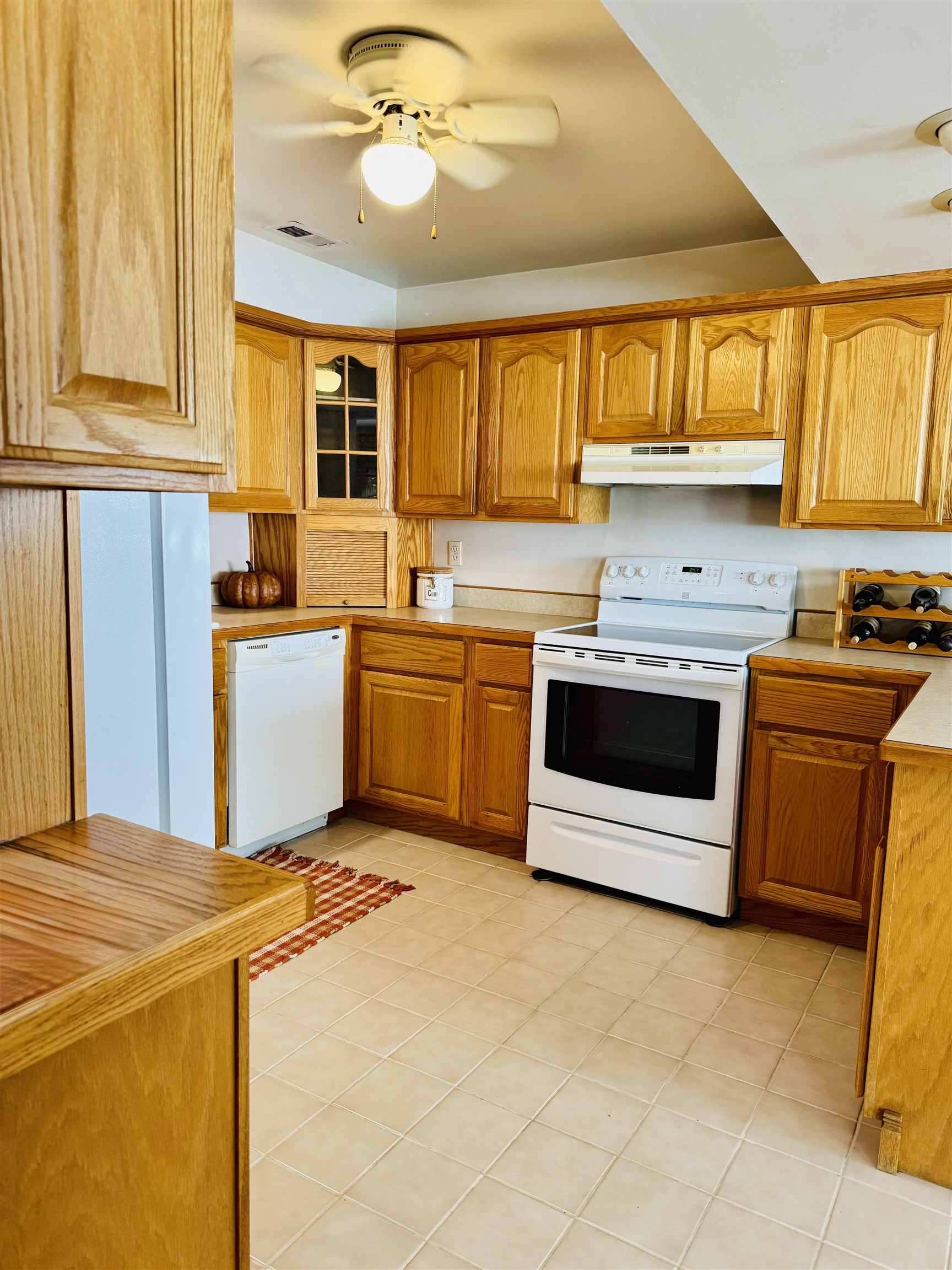 11030 White Lake Road Fenton, MI 48430 - Photo 6 of 39