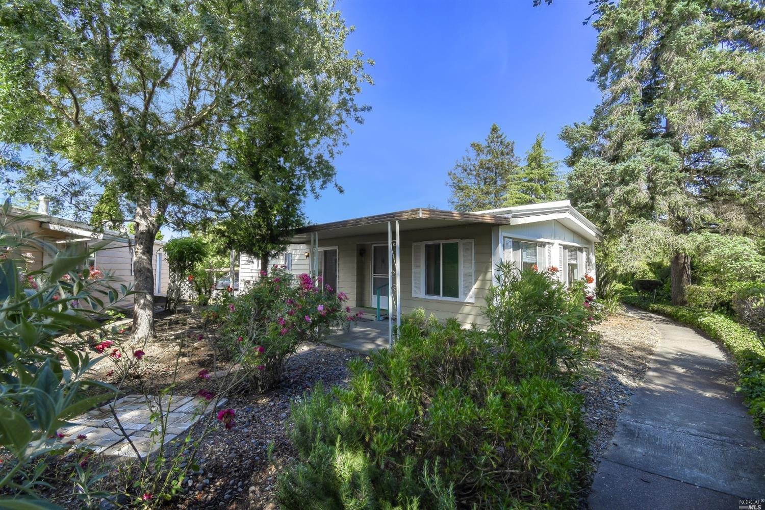 166 Sequoia Circle, Unit 166 Santa Rosa, CA 95401 - Photo 1 of 1 Gallery Image 1