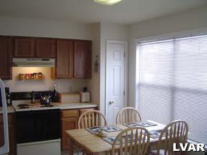 1273 Forest Road Whitehall, PA 18052 - Photo 5 of 10 Kitchen